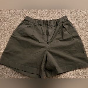 GAP High rise shorts